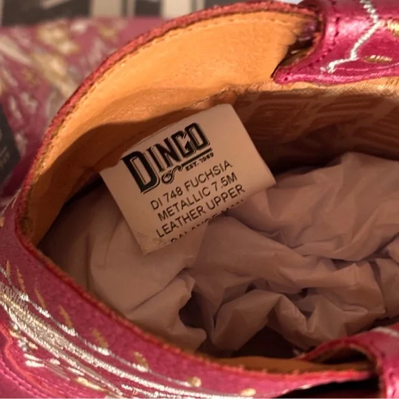 DINGO Primrose Metallic Fuchsia Pink Floral Embroidered Ankle Western Boots 7.5 - Picture 6 of 7